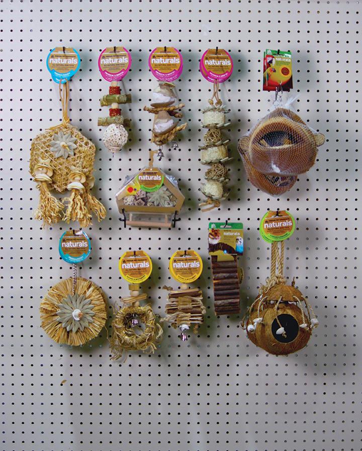2026 Small / Medium Bird Naturals Planogram - 62973