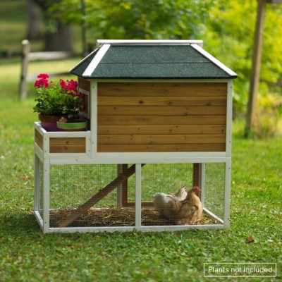 Chicken Coop with herb planter - 4701